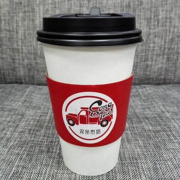 Panas Tahan Terisolasi Putih Cold Minuman Piala Kertas Untuk Pergi Untuk Minuman Takeaway