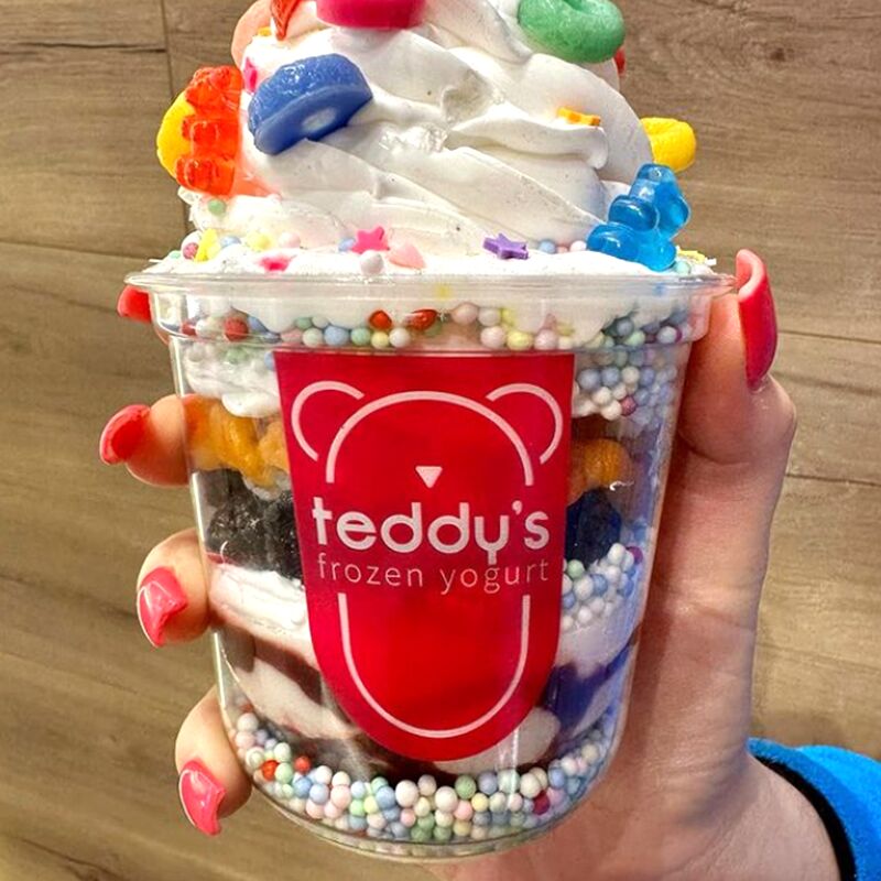 Gelas Plastik Sekali Pakai Bening Industri Makanan Menampilkan Cetakan Flexo Cocok untuk Acara Katering Restoran dan Pesta