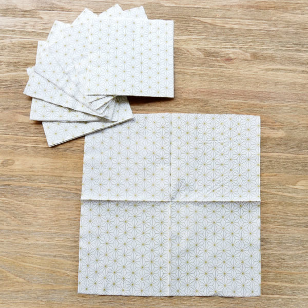 2 Ply Kustom Dicetak Kertas Tisu Serbet Kertas Warna 23 * 23 Cm 25 * 25 Cm